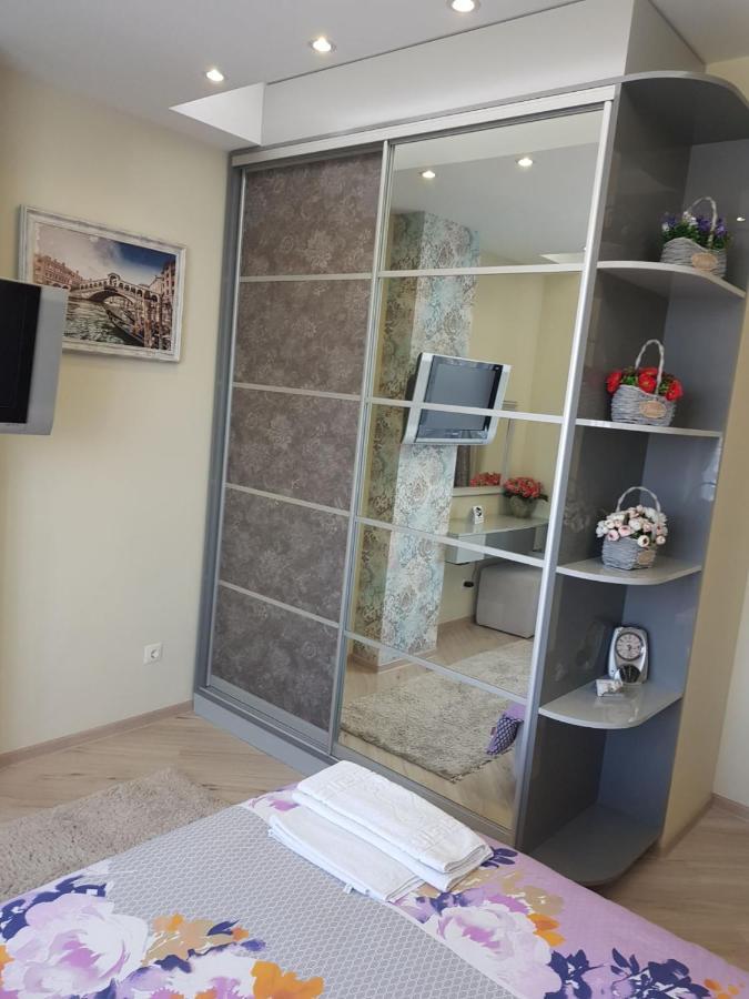 Sky House Exclusive Apartments Chisinau Luaran gambar